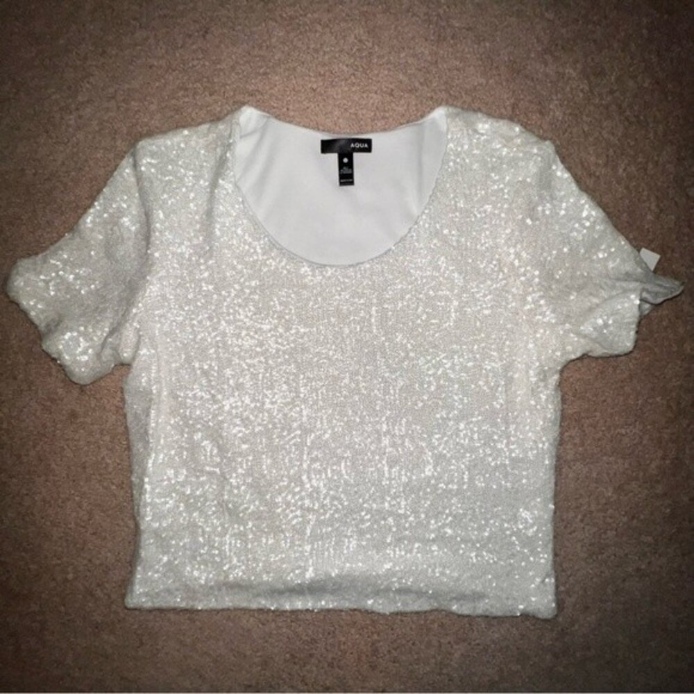 AQUA NWT Antique White Sequin Crop Top Size L